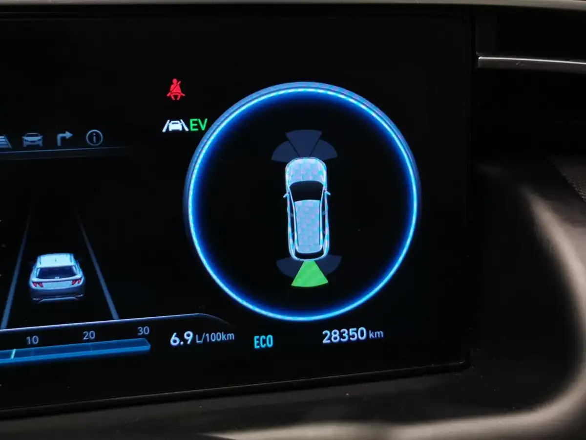 2022-hyundai-tucson-16-t-gdi-premium-230ps-hybrid-auto-big-21