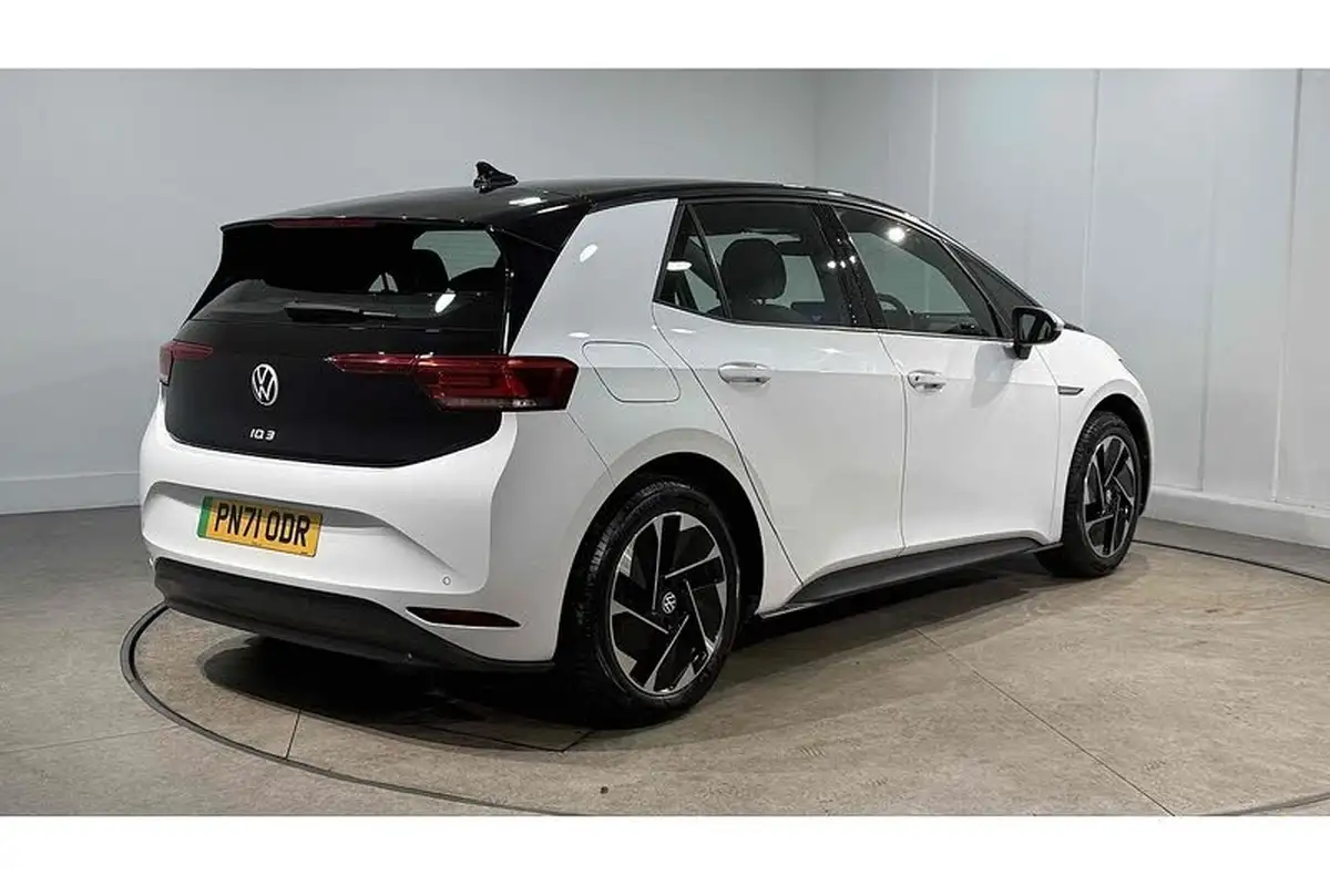 2021-volkswagen-id3-e-life-150ps-45kwh-pure-performance-big-5