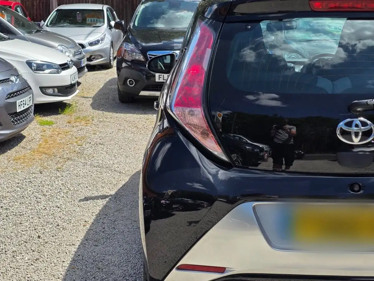 2014-toyota-aygo-10-vvt-i-x-clusiv-5d-big-4