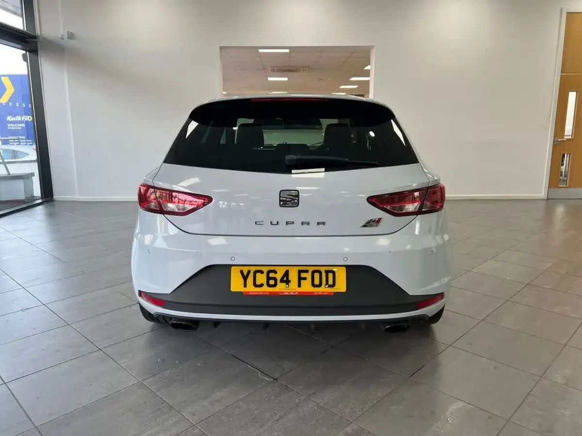 2014-seat-leon-20-cupra-280-ss-hatchback-5d-dsg-big-6