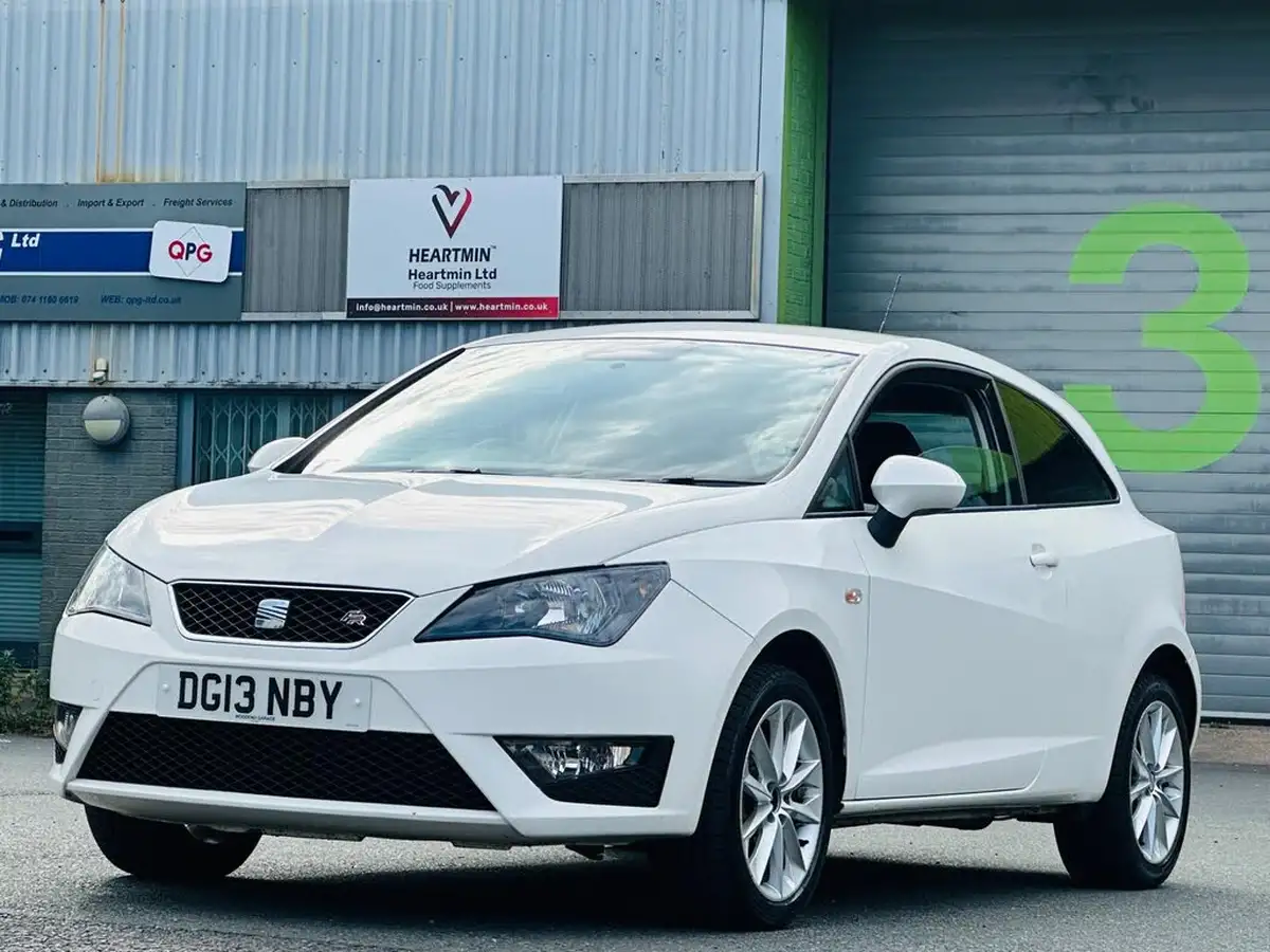2013-seat-ibiza-20td-fr-143-cr-sportcoupe-hatchback-3d-big-4