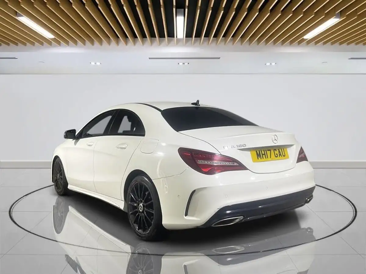 2017-mercedes-benz-cla-16-cla-180-amg-line-coupe-4d-big-6