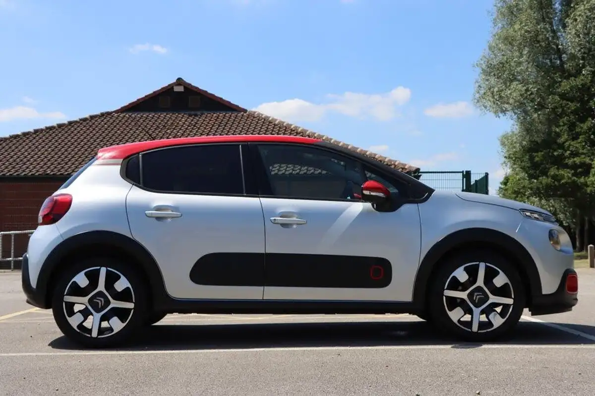 2017-citroen-c3-12-puretech-flair-nav-edition-big-8