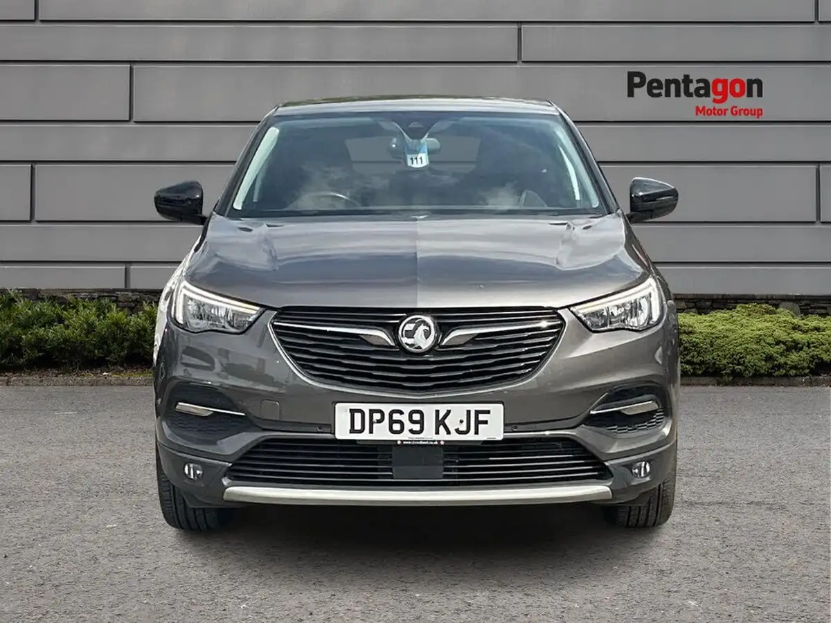 2019-vauxhall-grandland-x-12-sri-nav-big-14