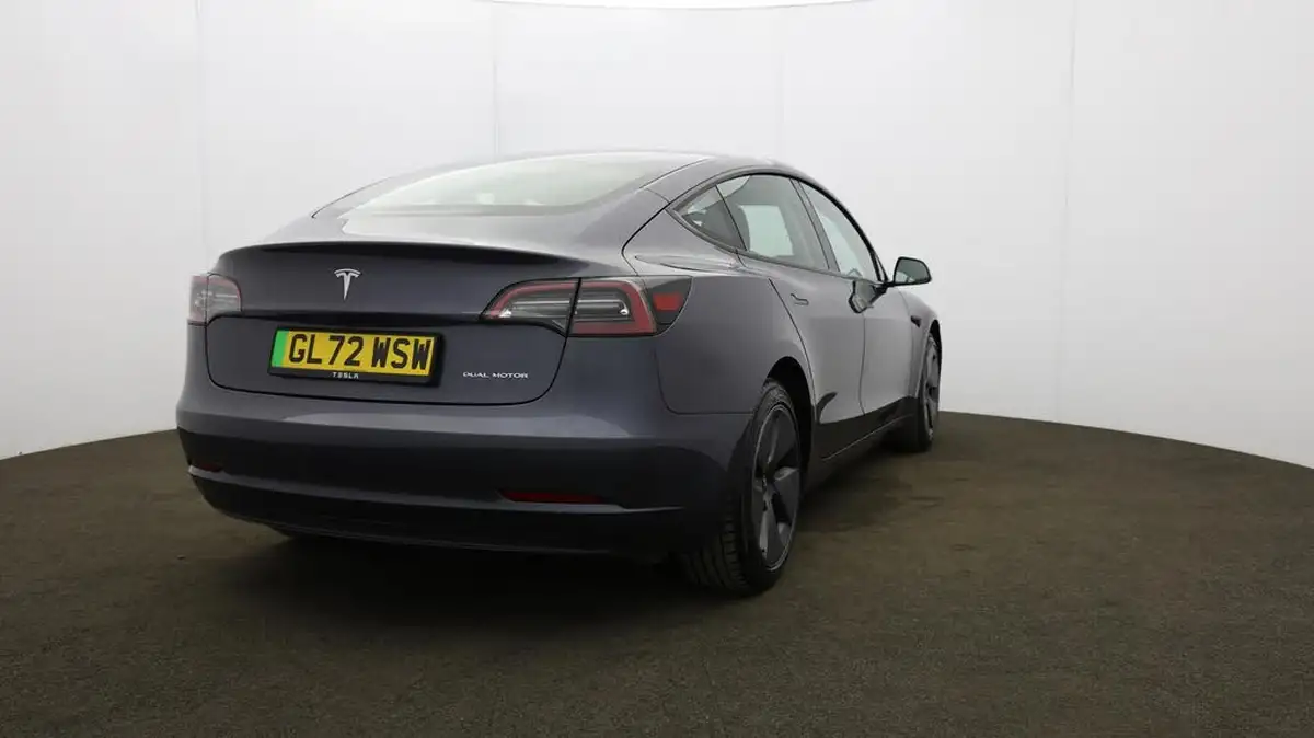 2023-tesla-model-3-e-long-range-346bhp-big-54