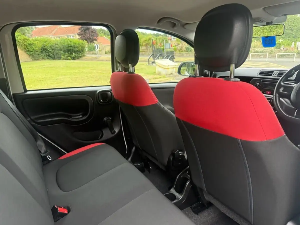 2018-fiat-panda-12-pop-big-10
