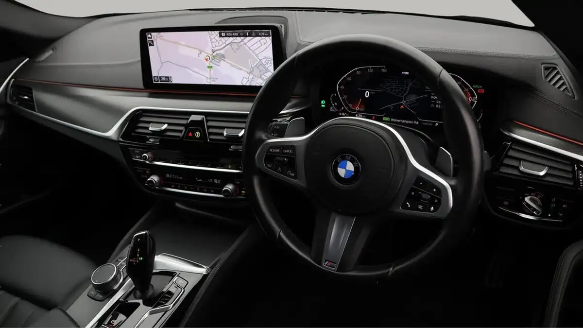 2021-bmw-5-series-20td-520d-m-sport-mht-saloon-4d-big-9