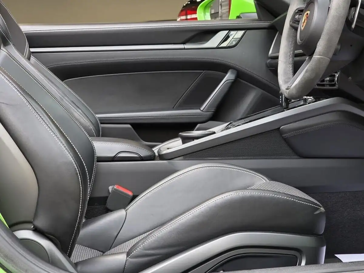 2019-porsche-911-30-carrera-s-450ps-coupe-pdk-big-16