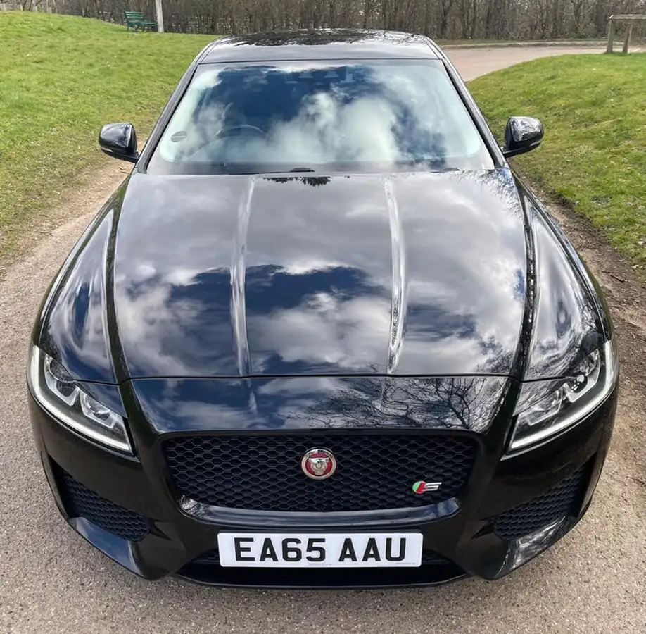 2015-jaguar-xf-30-s-big-1