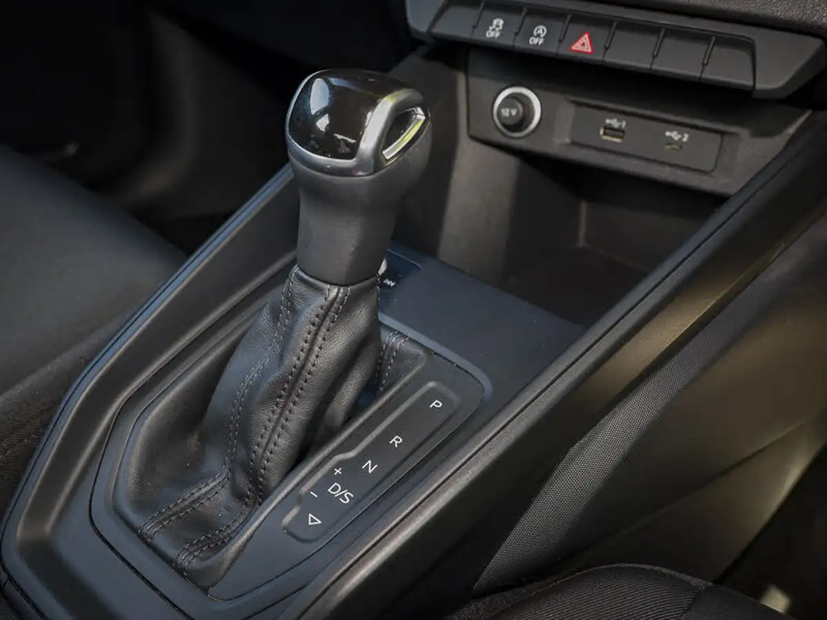2020-audi-a1-10-25-tfsi-technik-s-tronic-big-12