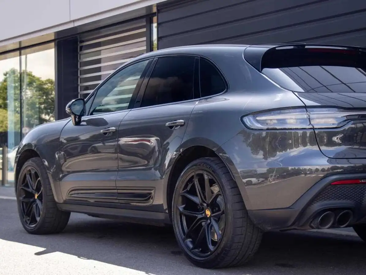 2023-porsche-macan-29-v6-gts-big-21