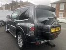 2016-mitsubishi-shogun-32td-warrior-32-di-dc-187bhpeu6-4x4-swb-window-van-auto-small-4