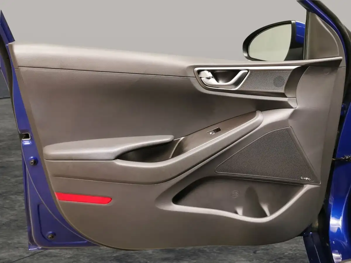 2021-hyundai-ioniq-e-premium-electric-100kw-big-32