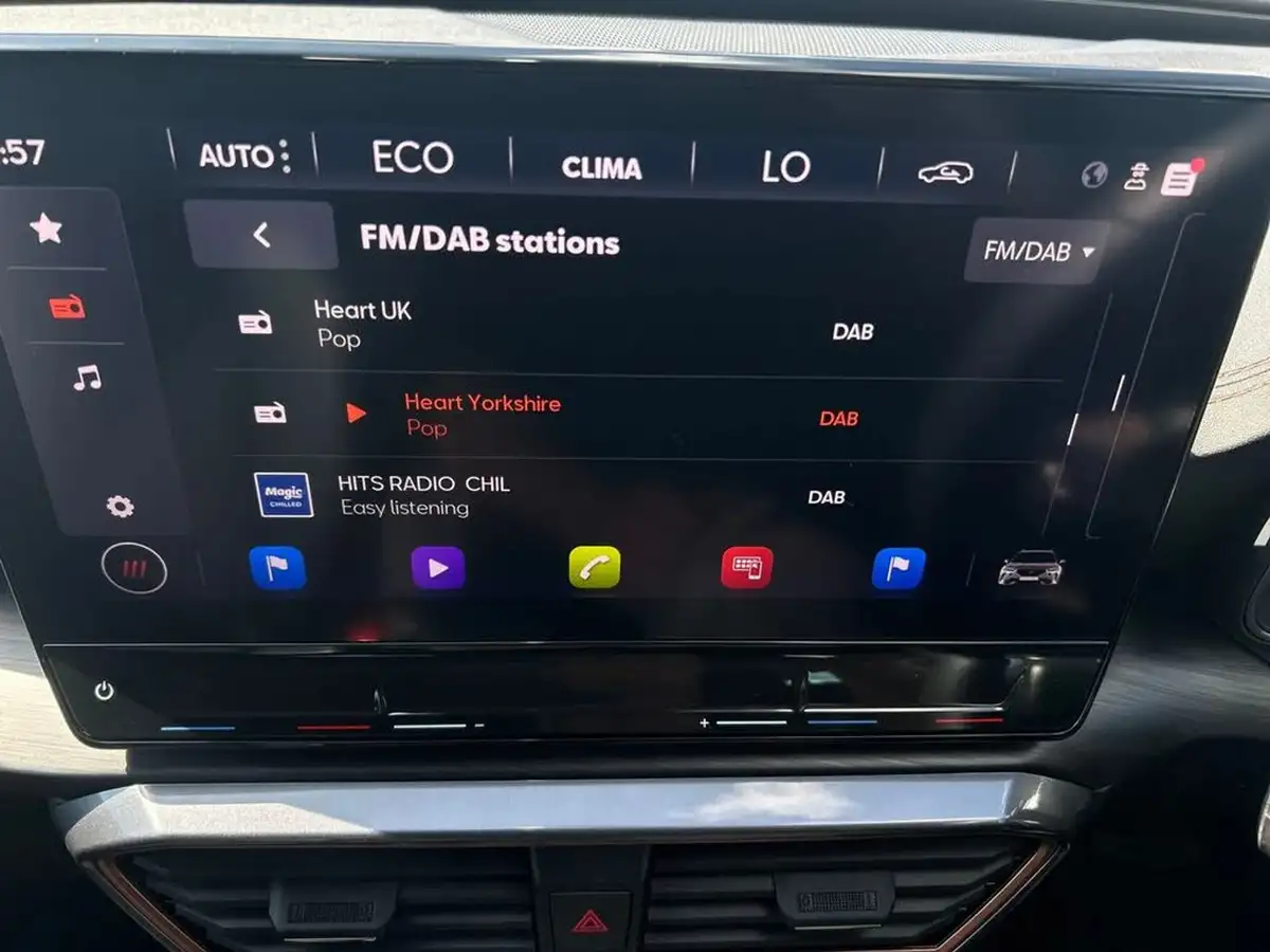 2024-cupra-formentor-14-e-hybrid-v1-big-10
