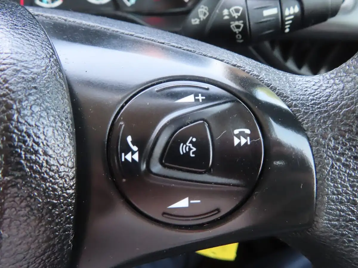 2020-ford-transit-connect-big-41