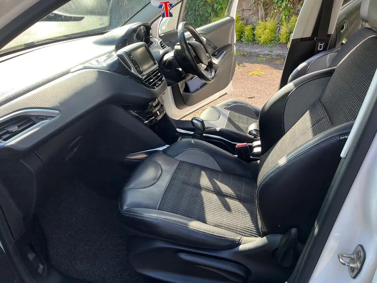 2014-peugeot-2008-crossover-12-allure-vti-big-12