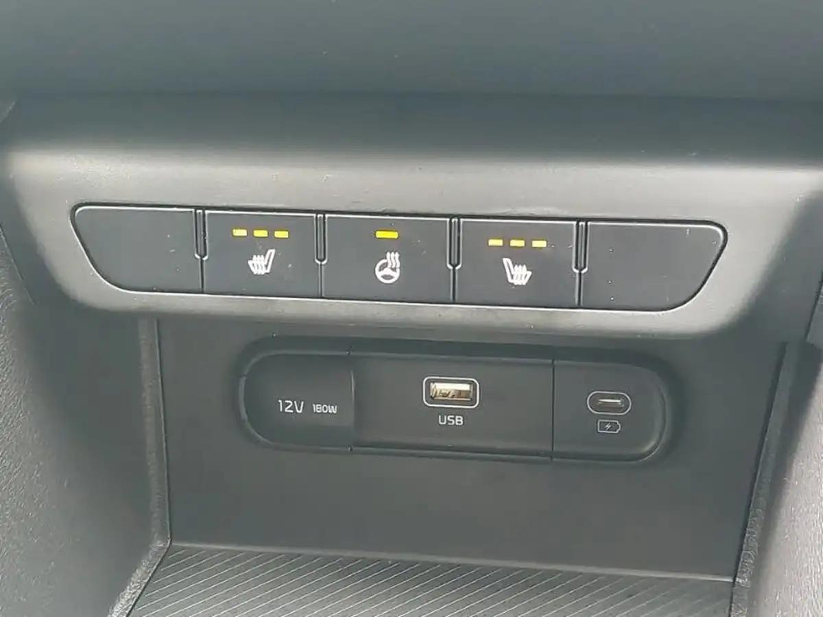 2024-kia-sportage-16-t-gdi-gt-line-157bhp-48v-big-12