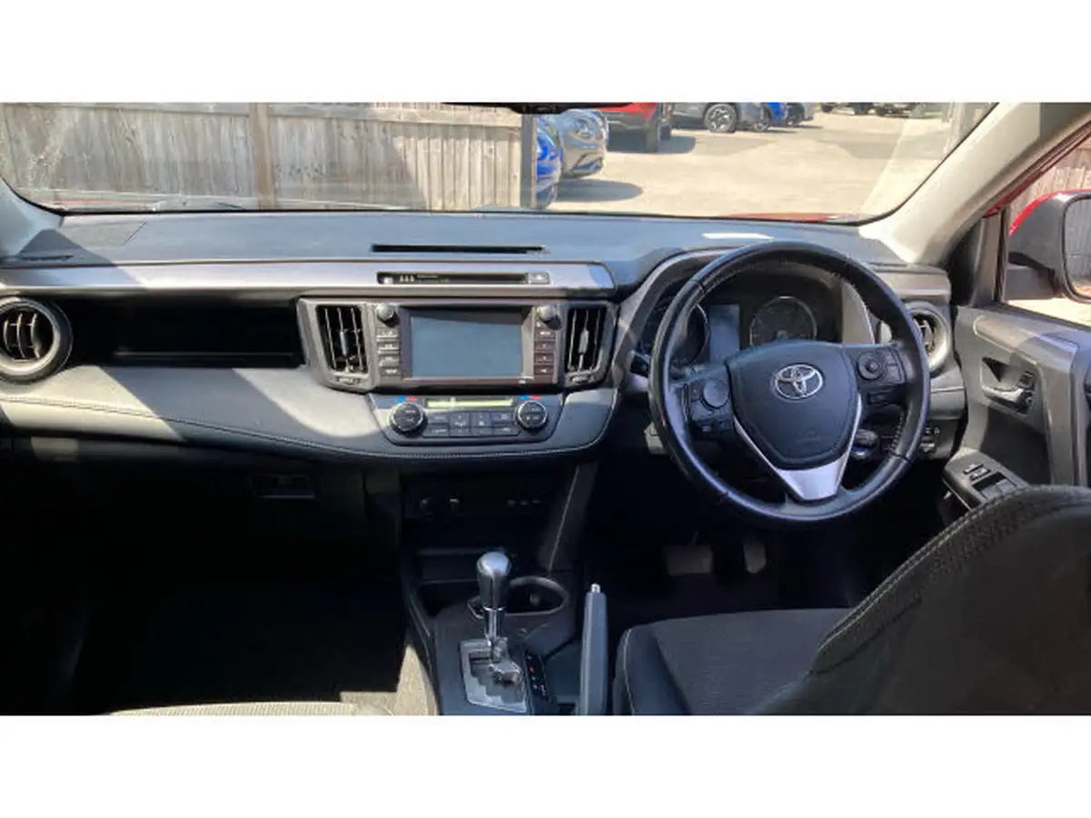 2018-toyota-rav4-25-vvt-i-icon-tech-big-9