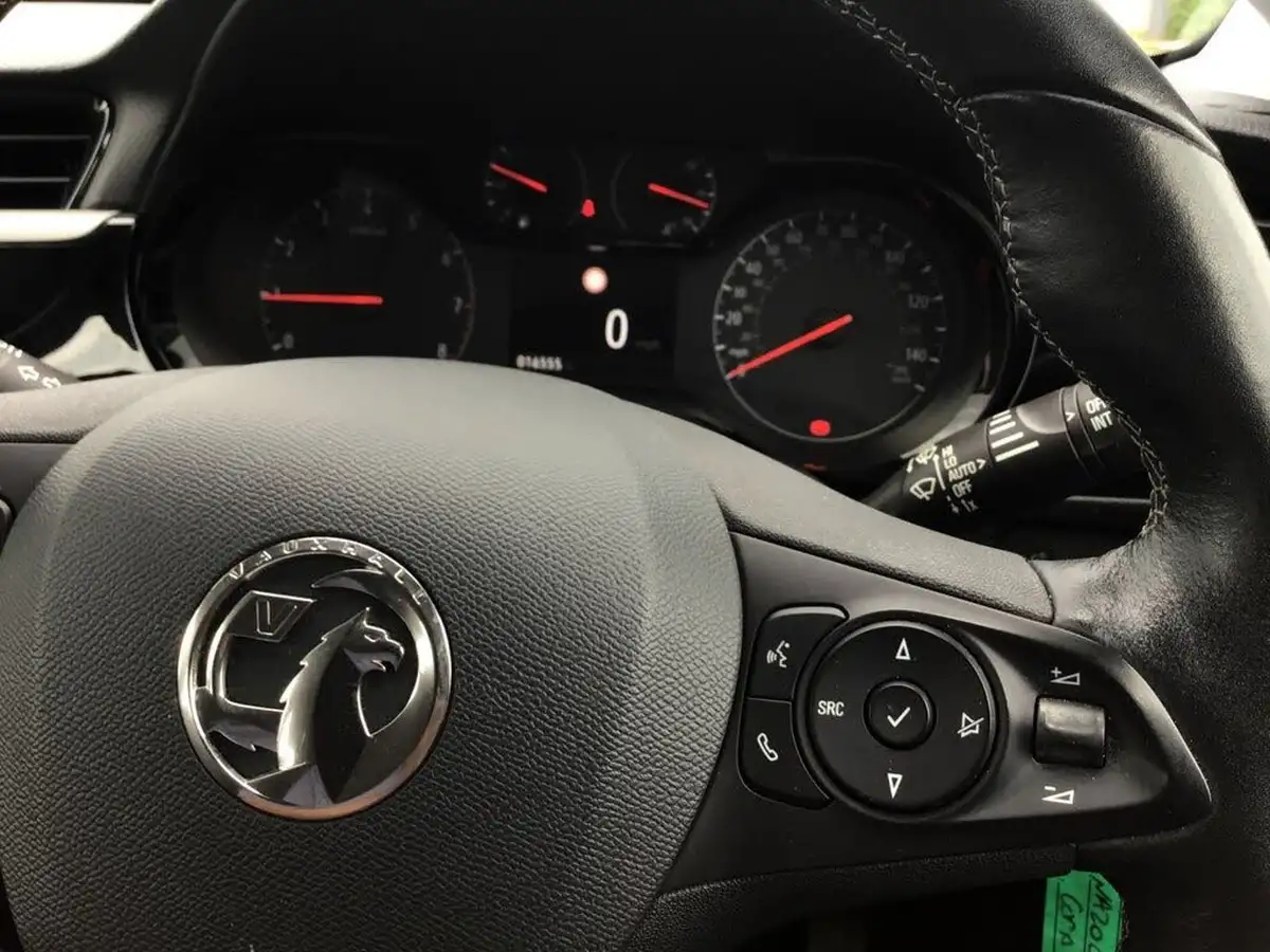 2020-vauxhall-corsa-12i-se-premium-big-33