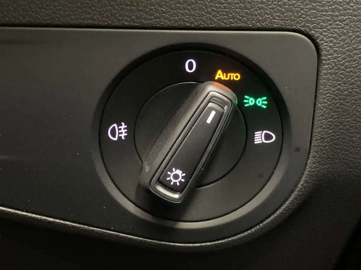 2022-volkswagen-tiguan-20tdi-life-dsg-big-31