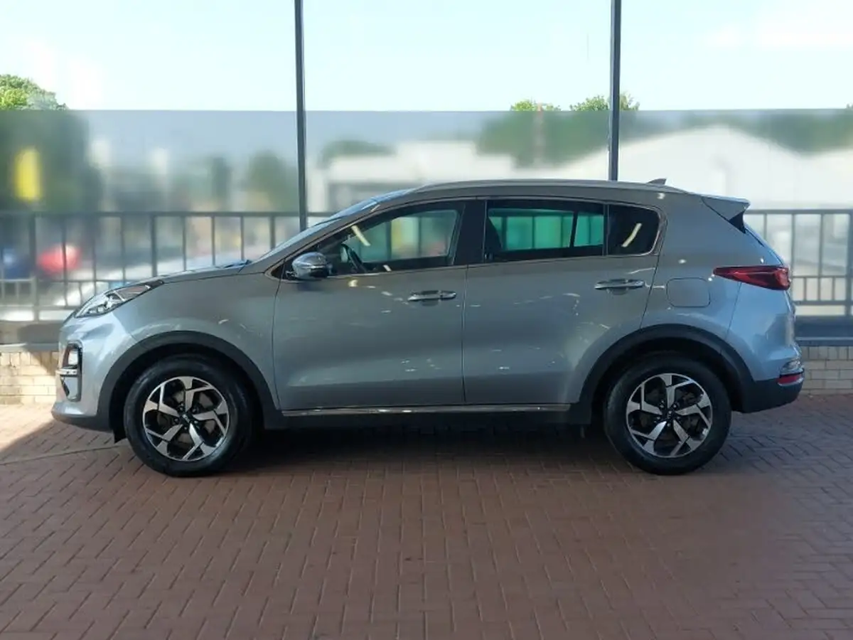 2020-kia-sportage-16-gdi-platinum-edition-big-3