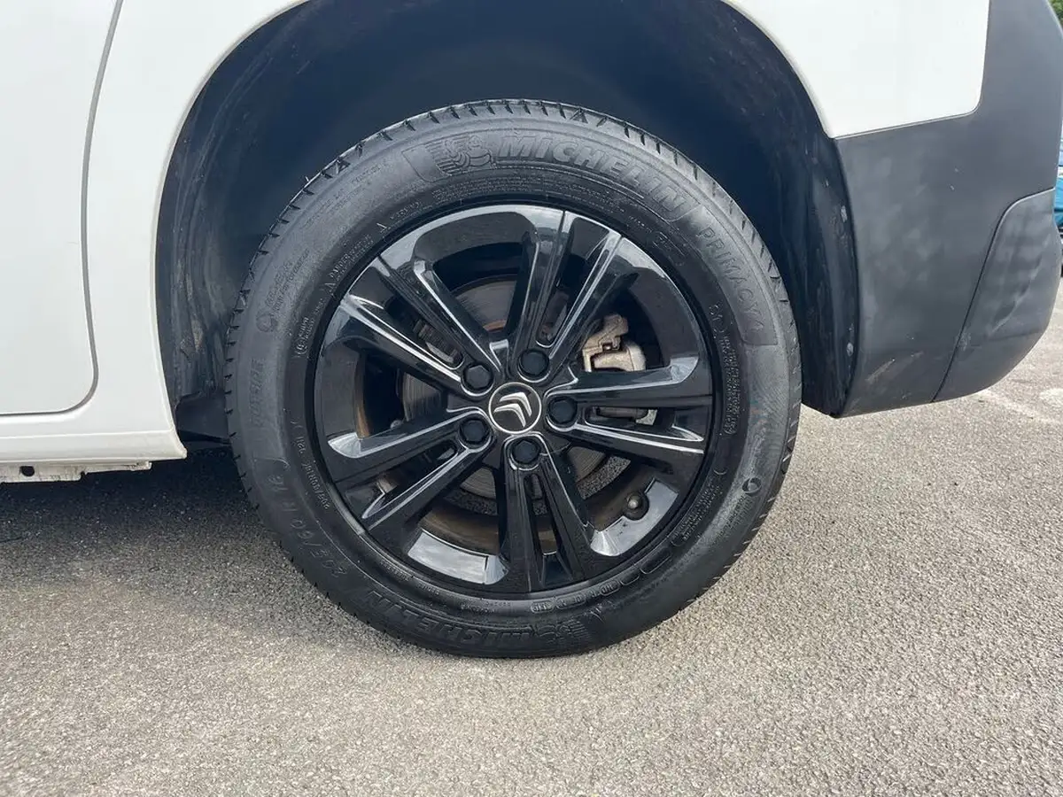 2020-citroen-berlingo-15bluehdi-flair-m-size-130ps-eat8-big-16
