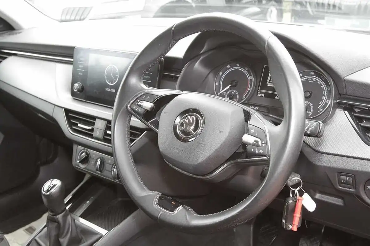 2021-skoda-kamiq-10-tsi-se-109ps-big-5