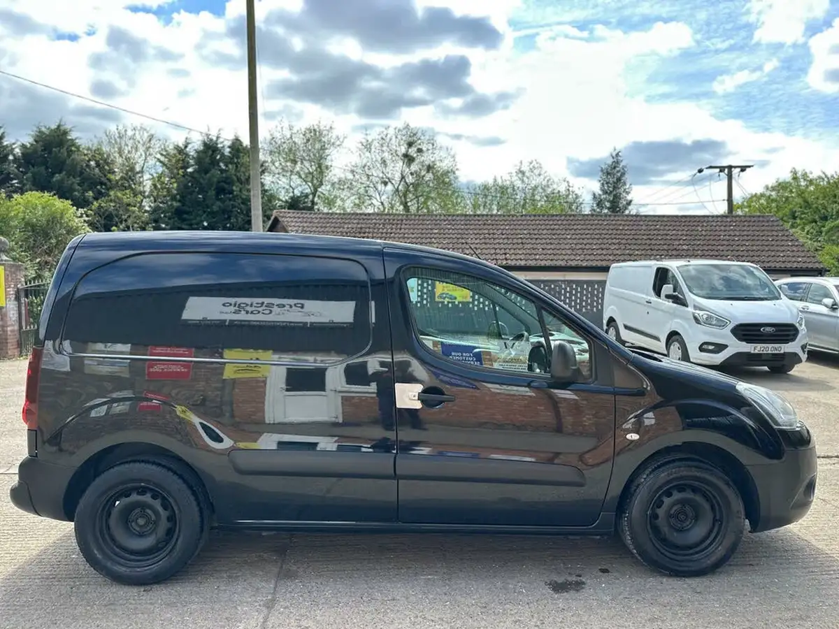 2014-citroen-berlingo-16td-l1625-enterprise-special-edition-panel-big-9