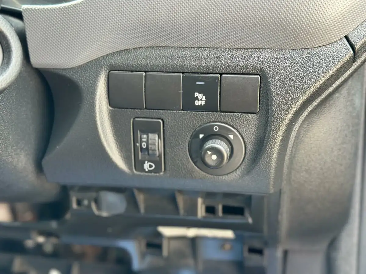 2014-citroen-berlingo-16td-l1625-enterprise-special-edition-panel-big-37