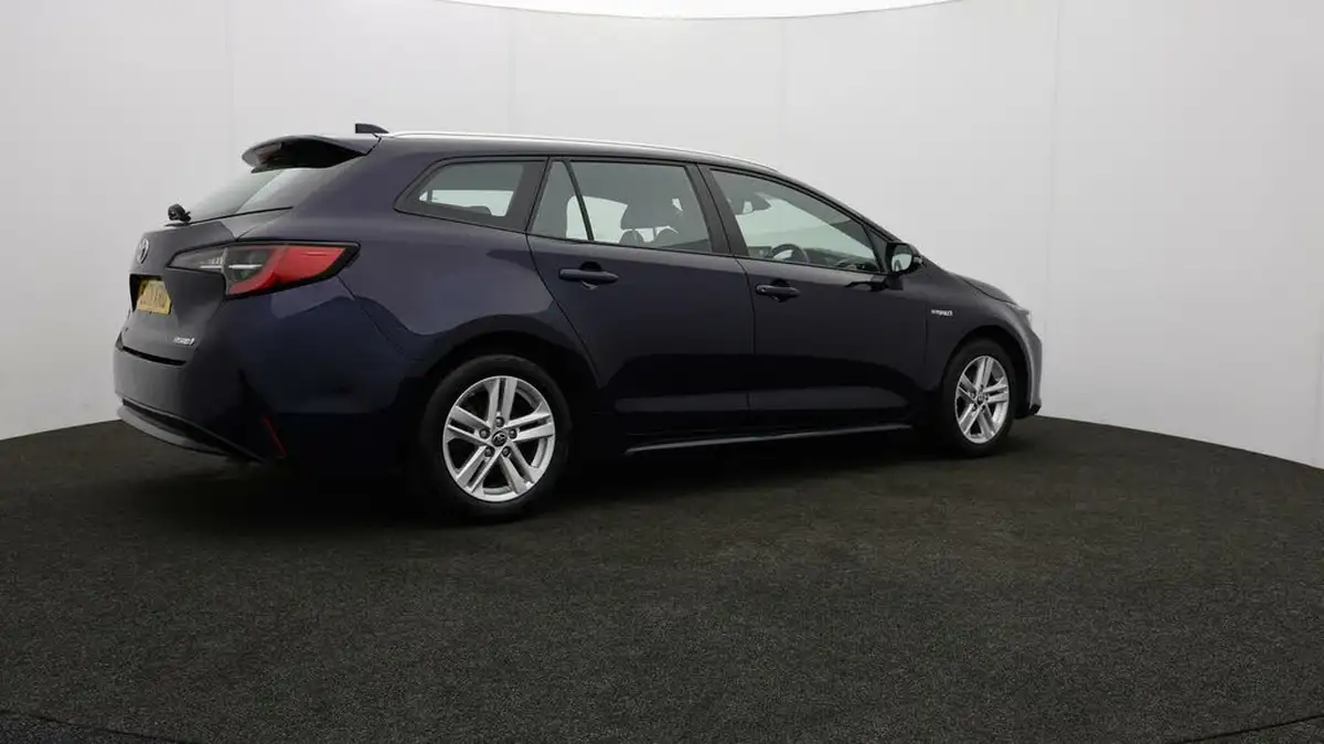 2021-toyota-corolla-18-vvt-i-icon-spare-wheel-touring-sports-5d-big-32