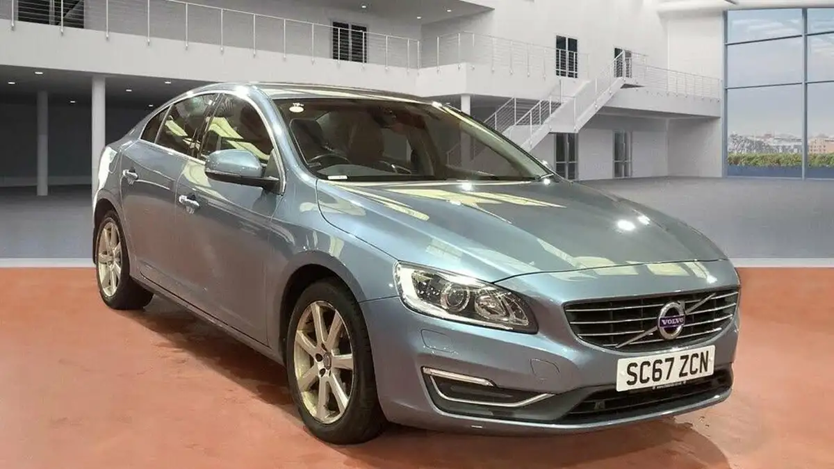 2018-volvo-s60-20-t4-se-lux-geartronic-big-0