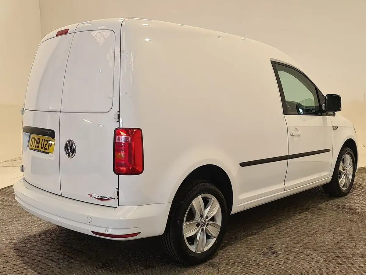 2018-volkswagen-caddy-14-tsi-c20-highline-bmt-dsg-big-16