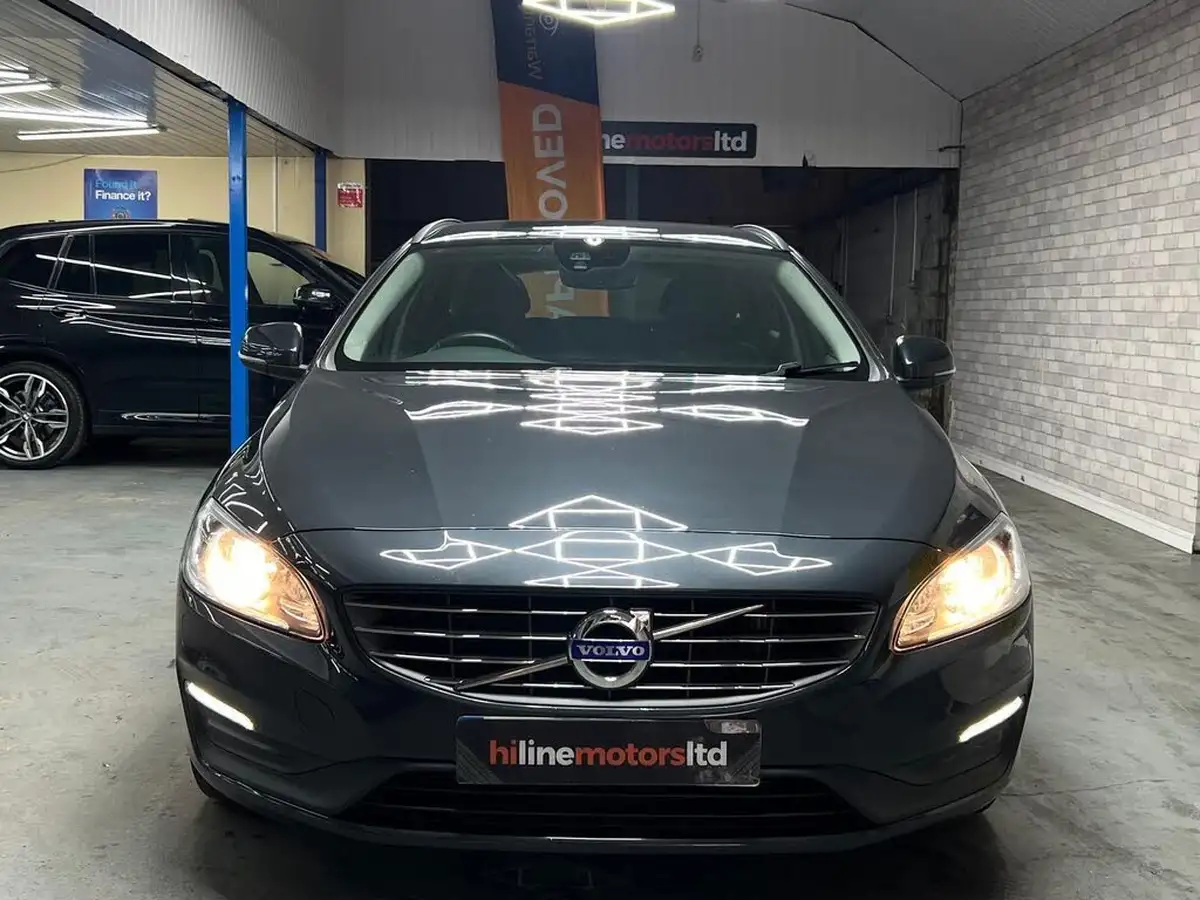 2018-volvo-v60-20td-d2-se-geartronic-big-1