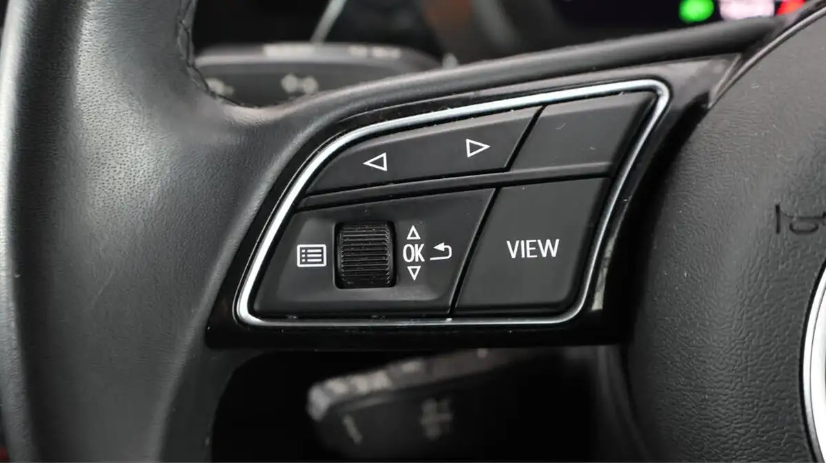 2020-audi-a3-10-30-tfsi-110ps-sportback-5d-big-23