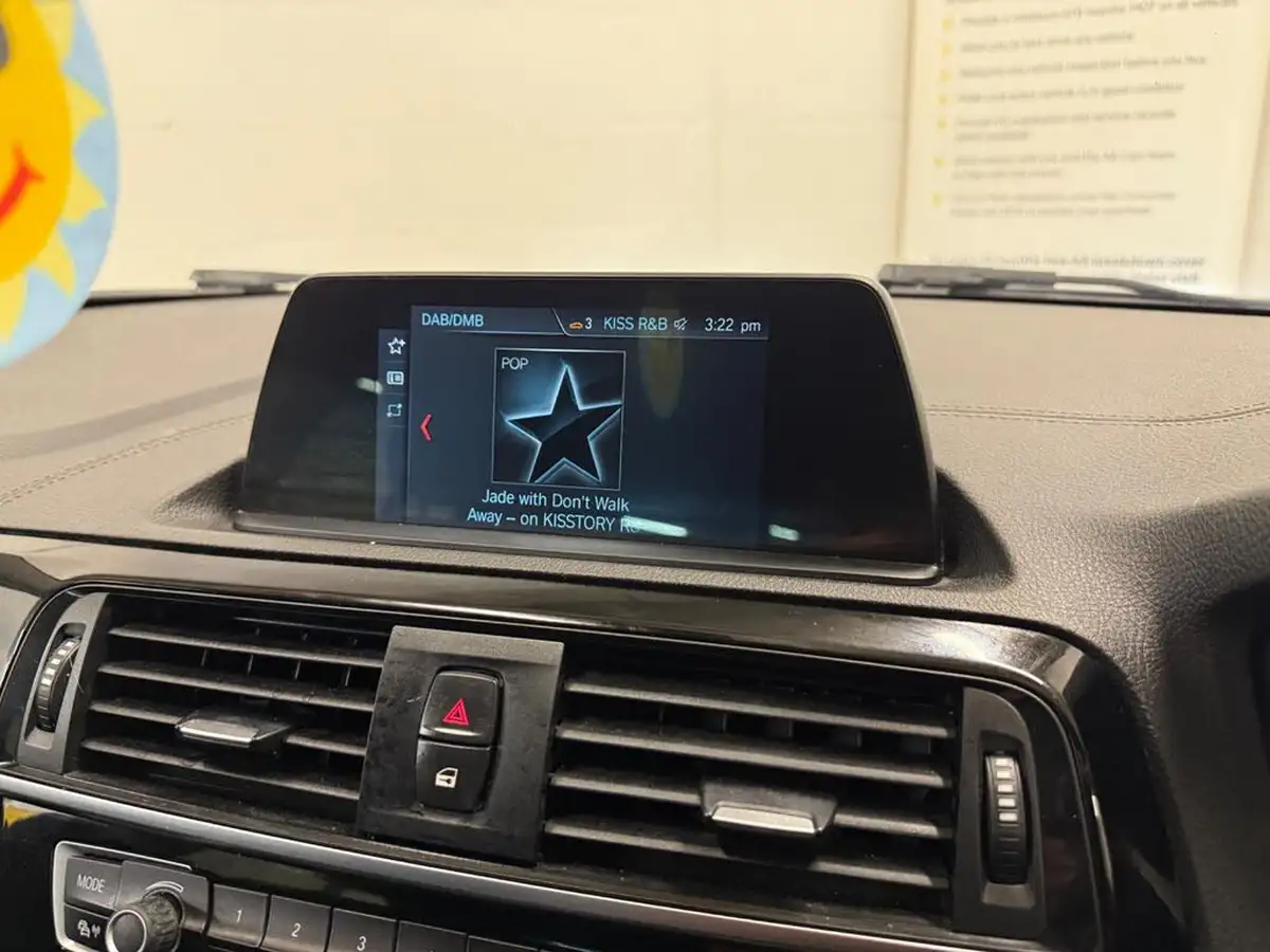 2018-bmw-1-series-15-118i-se-5d-big-30