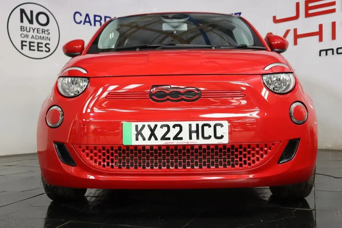 2022-fiat-500-e-red-117bhp-big-10