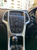 2013-vauxhall-astra-14-sri-turbo-140ps-1364cc-small-16