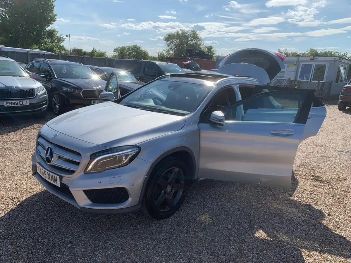 2015-mercedes-benz-gla-class-21cdi-amg-line-168bhp-premium-plus-4matic-big-56
