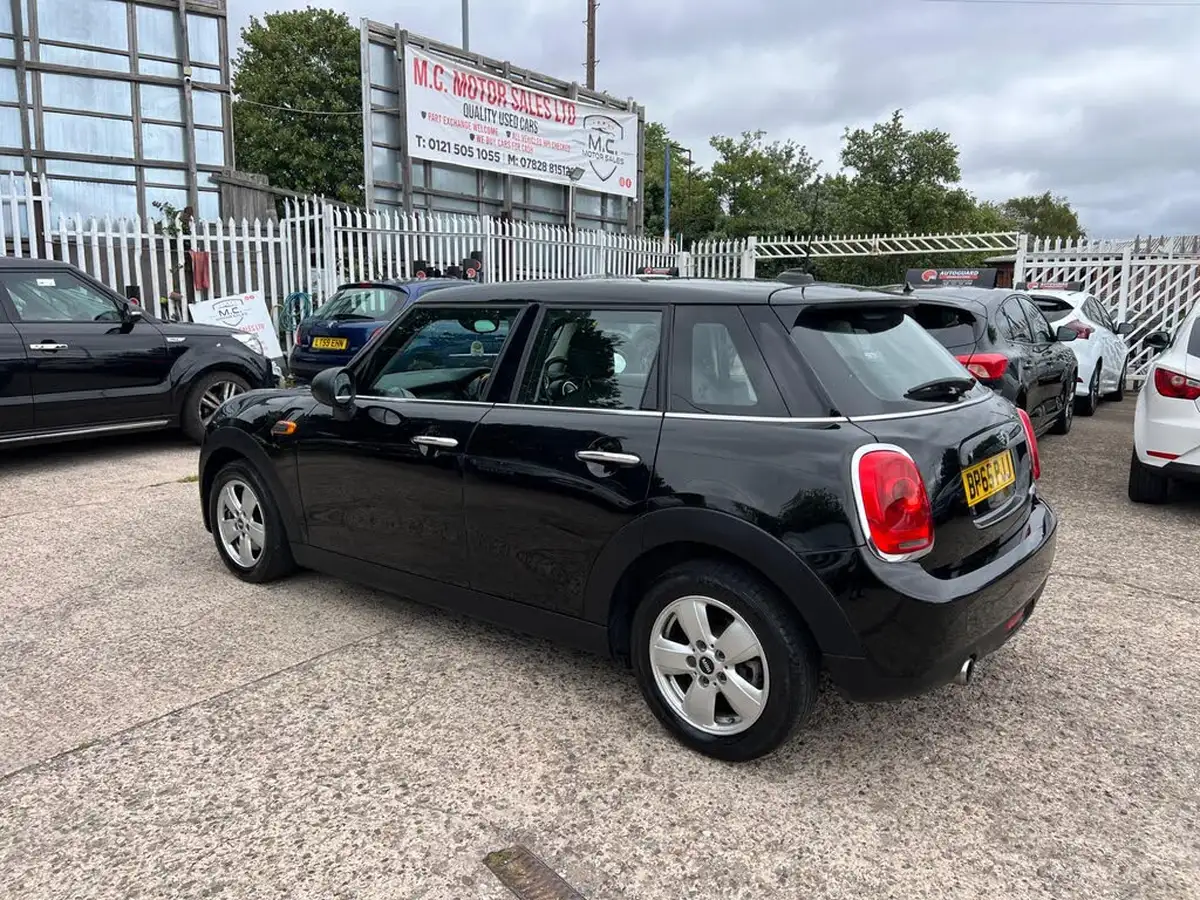 2016-mini-cooper-15td-cooper-d-ss-hatchback-5d-big-4