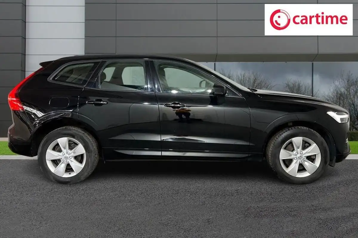 2021-volvo-xc60-20td-b4-momentum-awd-big-1