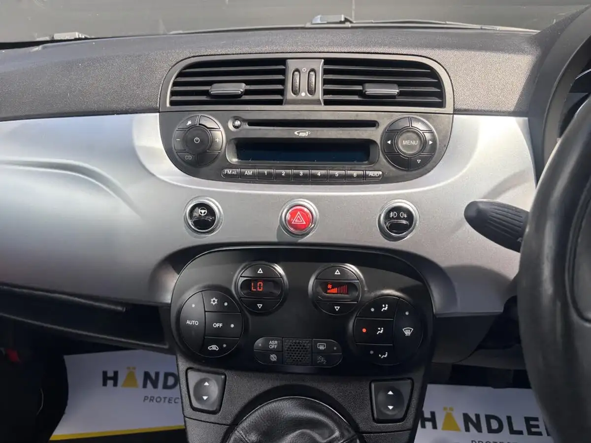 2015-fiat-500-12-s-big-36