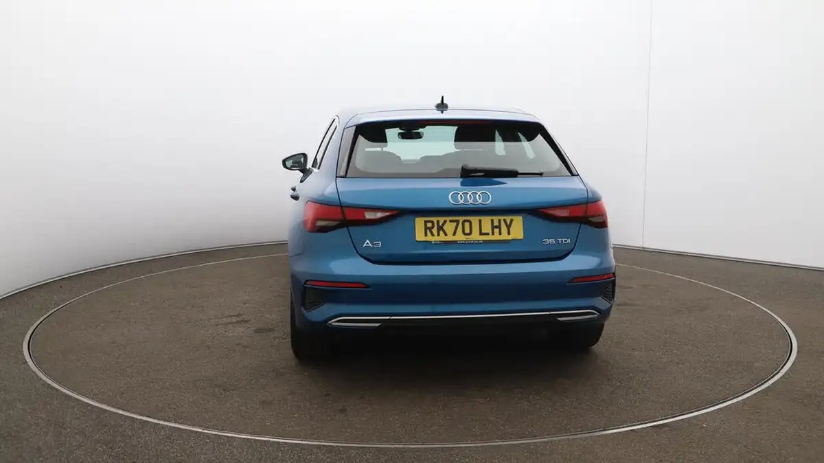 2020-audi-a3-20-35-tdi-sportback-5d-s-tronic-big-58