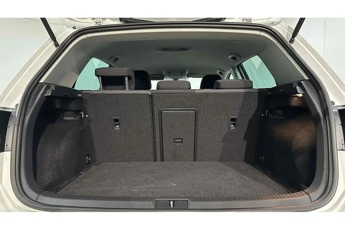 2019-volkswagen-golf-10-tsi-match-edition-hatchback-big-50