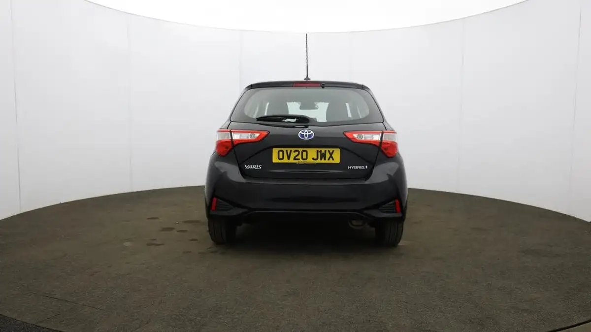 2020-toyota-yaris-15-vvt-i-icon-tech-98bhp-hybrid-1497cc-e-cvt-big-63