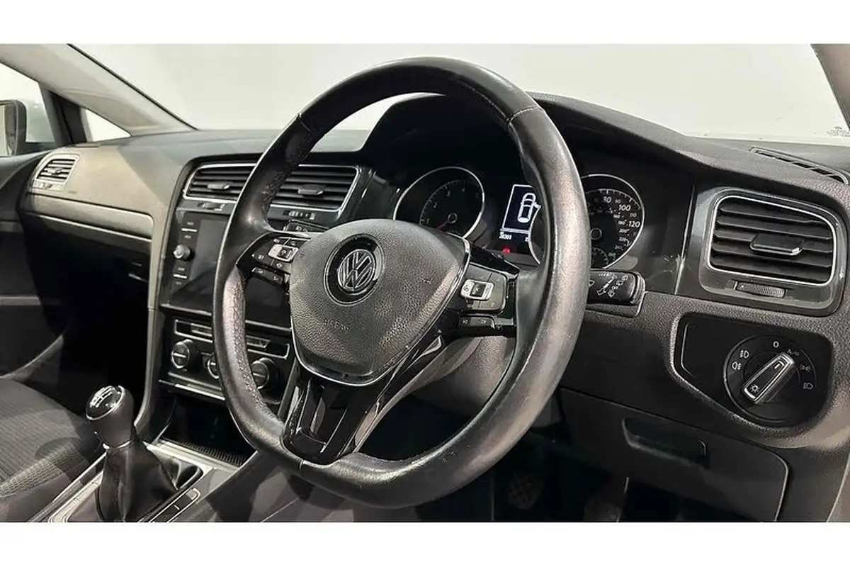 2019-volkswagen-golf-10-tsi-match-edition-hatchback-big-26
