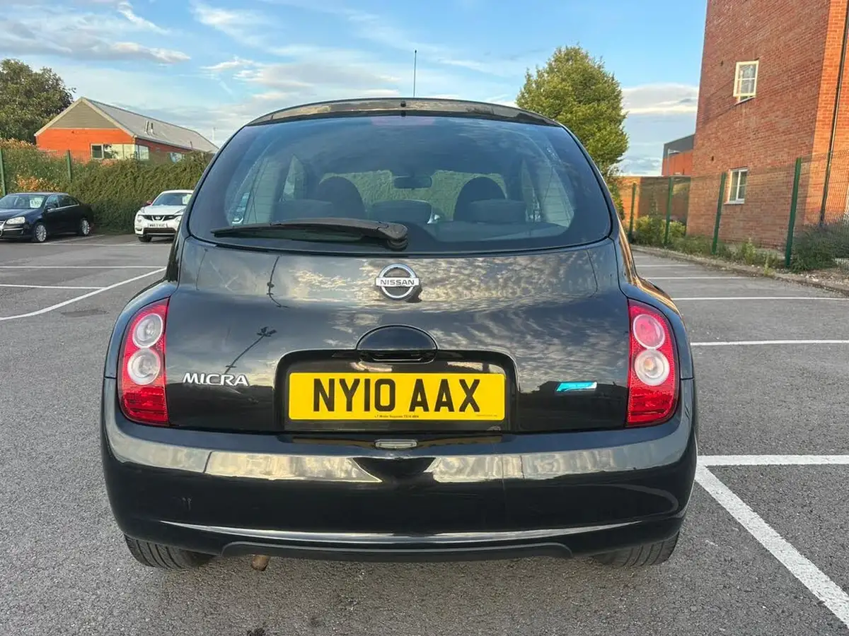 2010-nissan-micra-12-n-tec-3d-big-5