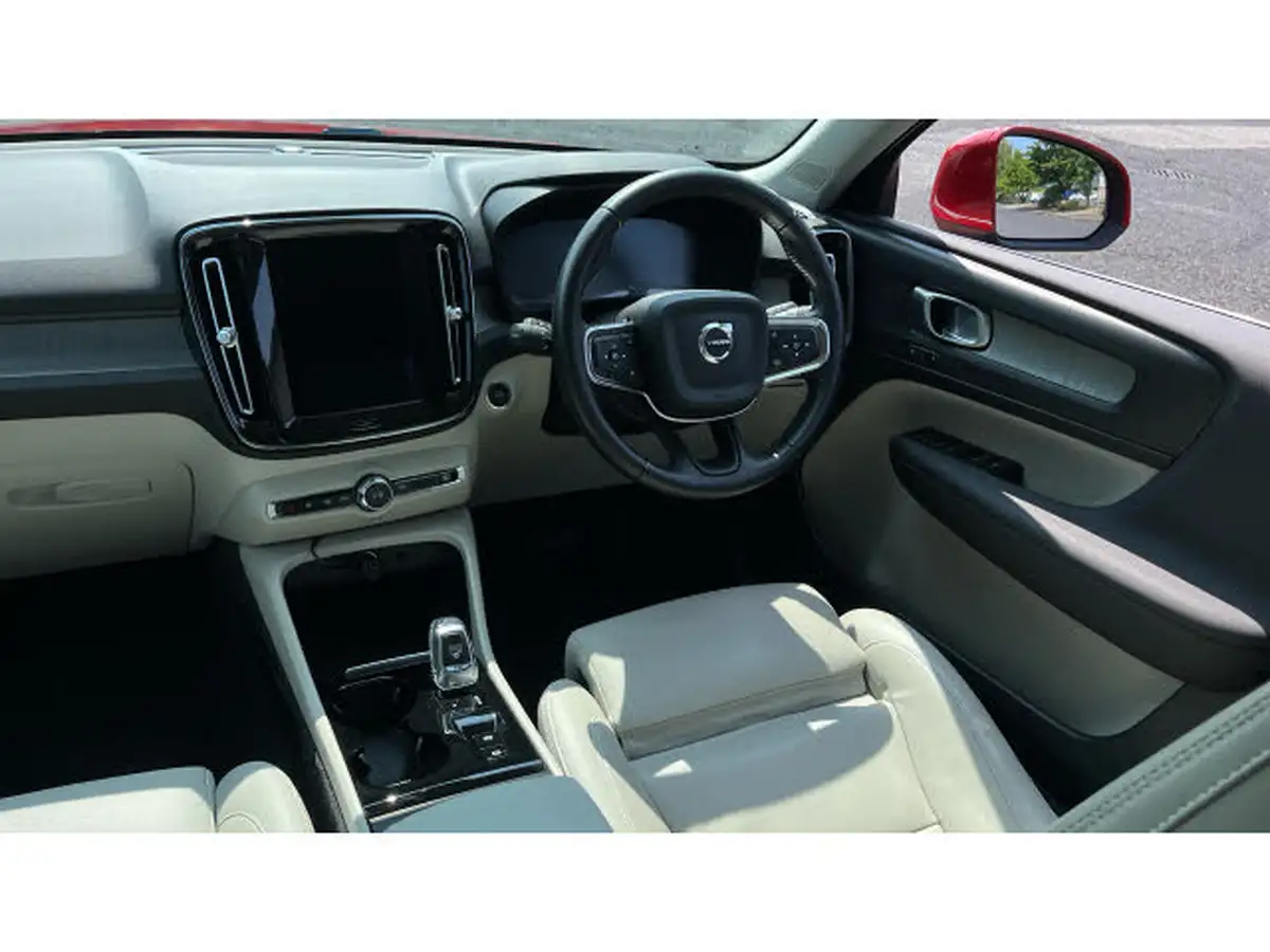 2021-volvo-xc40-15-t3-inscription-pro-163bhp-geartronic-big-9