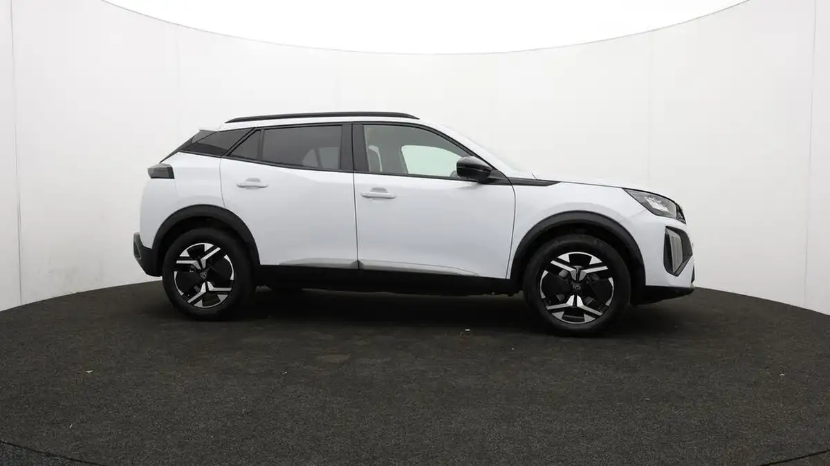 2024-peugeot-2008-suv-12-puretech-allure-130ps-eat8-big-44