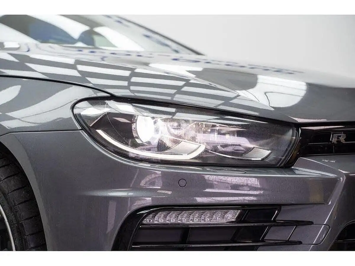 2017-volkswagen-scirocco-20-tsi-r-bmt-big-20