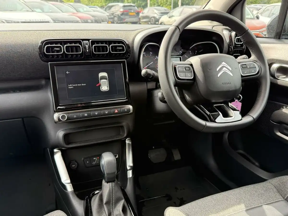 2024-citroen-c3-aircross-12-puretech-plus-130ps-eat6-big-9